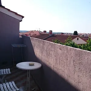 https://apartments-jaklin-rovinj.in-istria.net